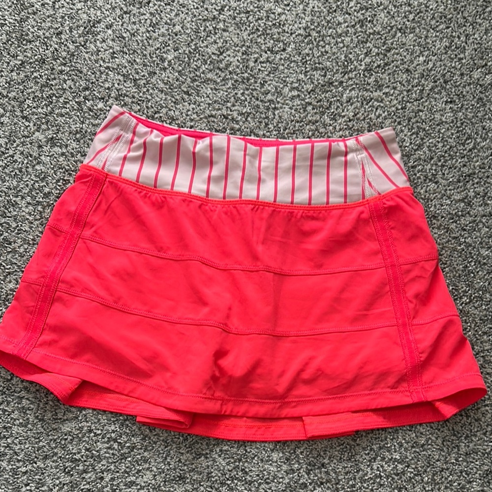 Lululemon Pace Rival Skirt/Skort with Striped Waistband Size 2